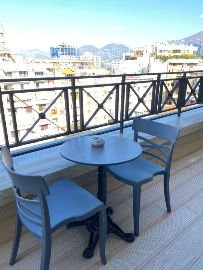 Apartment Deluxe In Blloku Area Tirana